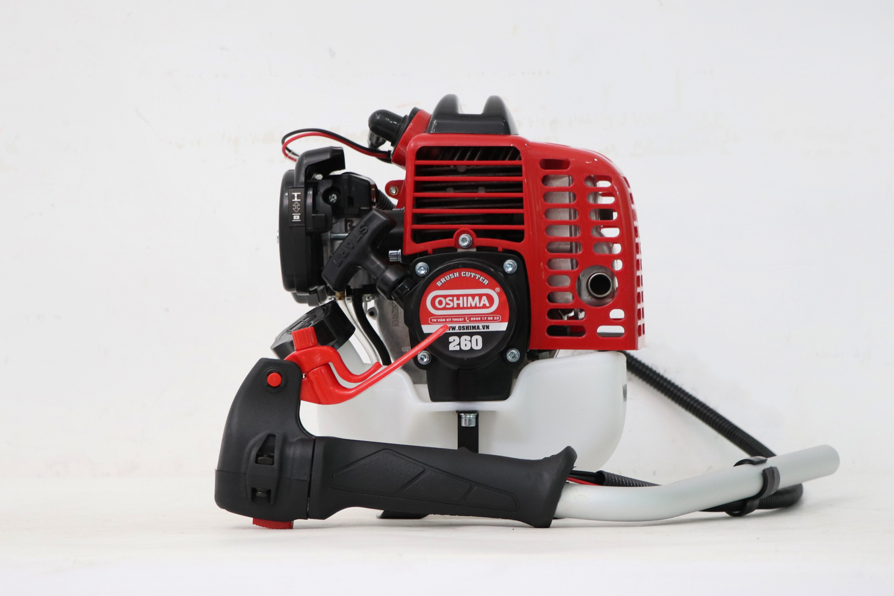 Máy phát cỏ Oshima 260 0.7KW Đỏ-đen 2 thì (rời, chết)